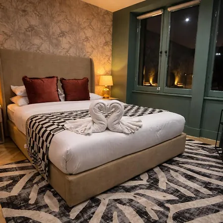 Apartament Stylish 1bd On The Headrow Ls1 & Parking